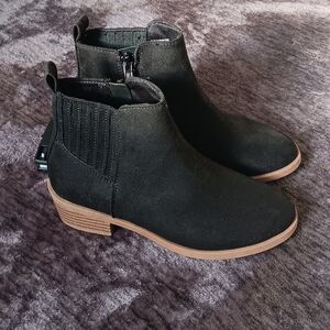 NWT WonderNation Black Heeled Booties Girl's Size: 1